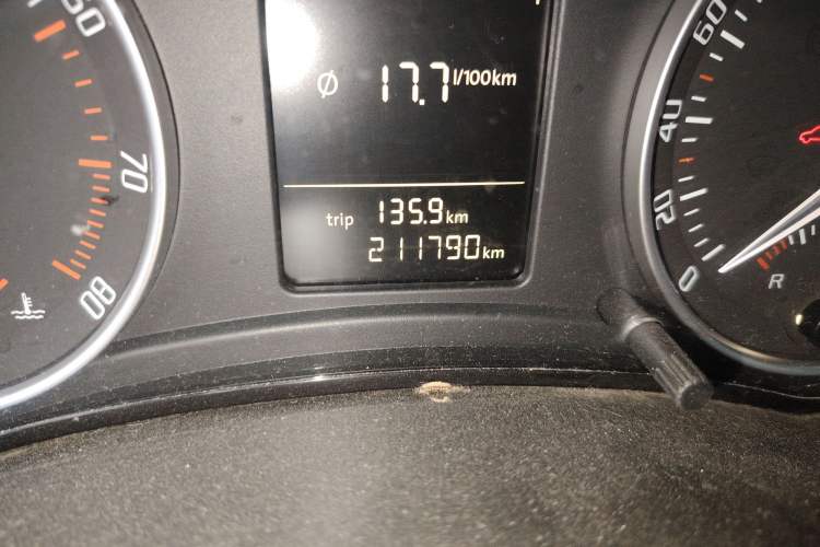 Used Skoda Octavia 2012 2.0L Manual Yijie Version