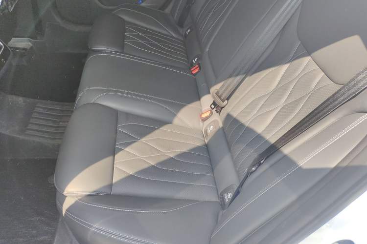 Used Chery Arrizo 8 2023 High-Performance Edition 2.0T DCT Powerfully Equipped Left Rear Seat