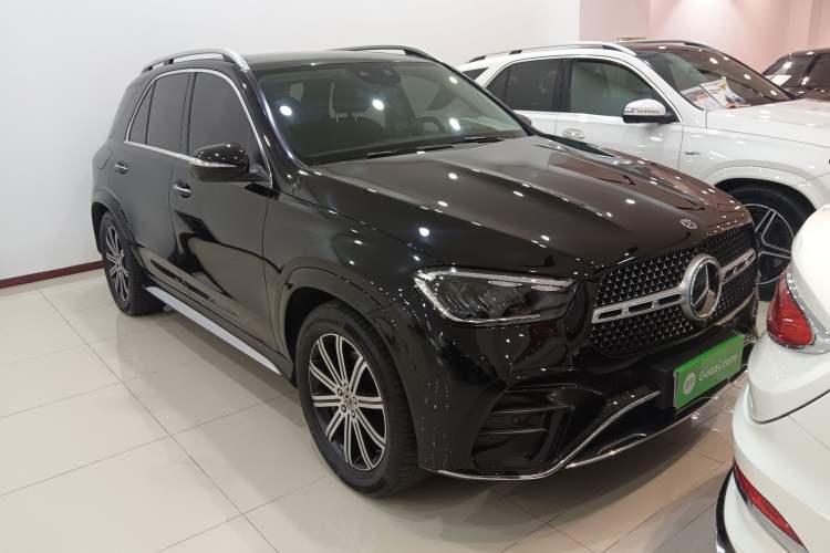 Used Mercedes-Benz GLE 2024 Refreshed GLE 350 4MATIC Stylish Edition Exterior 1