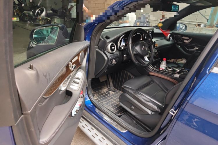 Used Mercedes-Benz GLC 2019 GLC 260 4MATIC Luxury Model