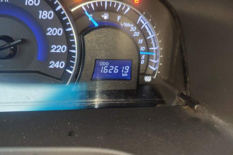 Used Toyota Camry 2015 2.0G Premier Edition