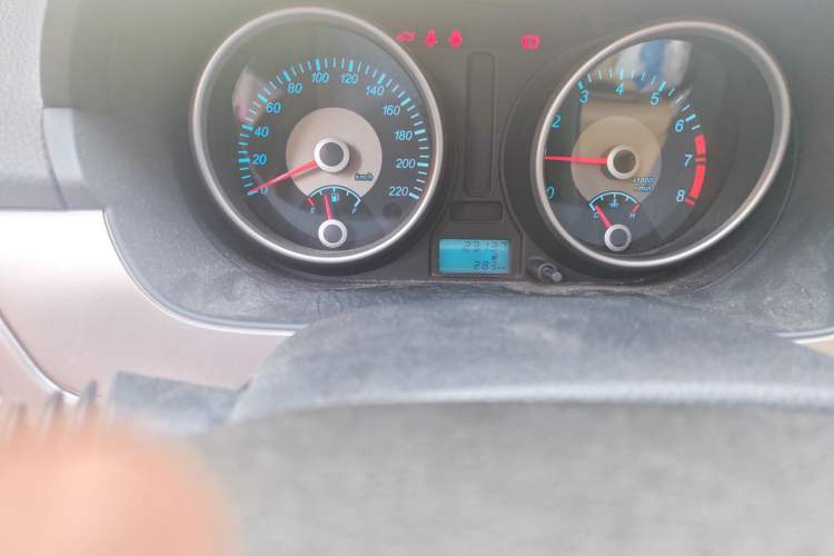 Used Buick Excelle 2013 1.5L Manual Classic Model