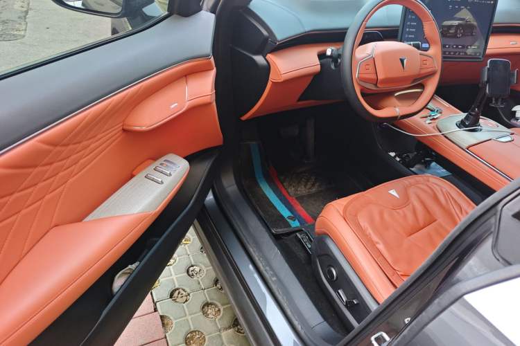 Used Deepal S07 2023 200Max Range-Extended Version
