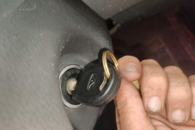 Used Cowin E3 2018 1.5L Manual Luxury Model
