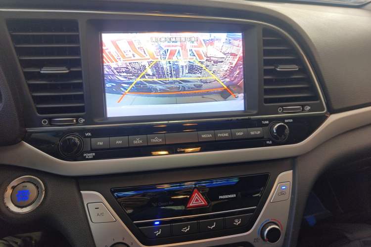 Used Hyundai Elantra (6th Generation / Lingdong) 2016 1.6L Automatic ZhiXuan · Luxury Version
