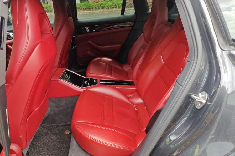 Used Porsche Panamera 2019 Panamera 2.9T
