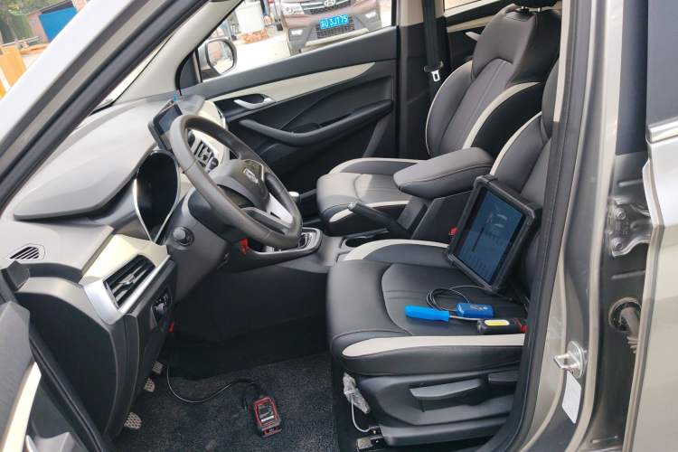 Used Baojun 360 2019 Revised Version 1.5L Manual Elite China VI Left Front Seat