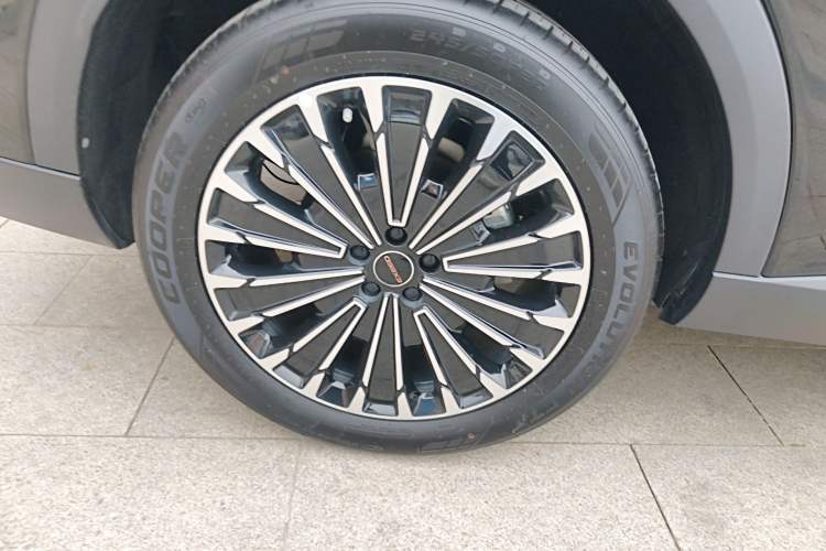 Used EXEED Stellar C-DM 2024 1.5T Long-Range Pro Right Rear Wheel Hub