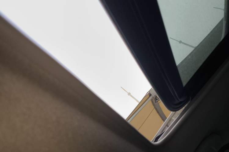 Used Nissan Terra 2020 2.5L XL Upper Automatic Two-Wheel Drive Luxury Edition
