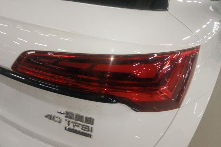 Used Audi Q5L 2022 40T Fashionable and Dynamic Model