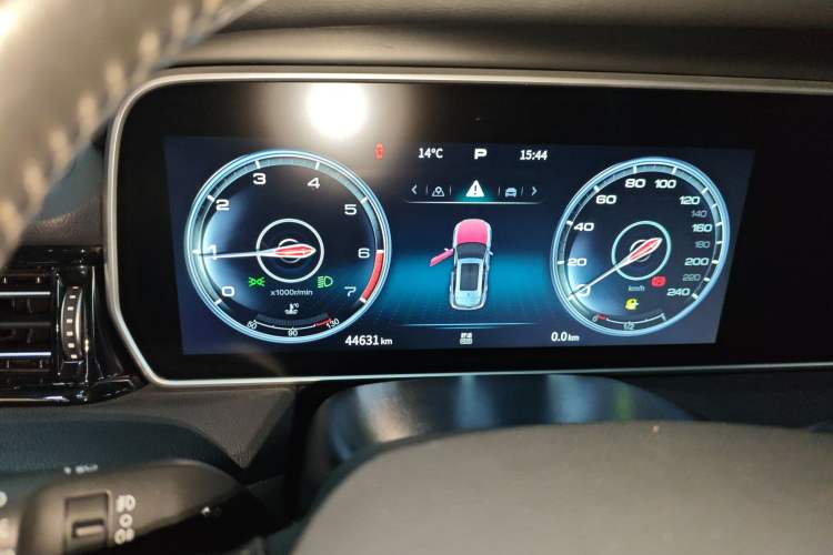 Used Hongqi HS5 2022 Facelifted Version 2.0T Smart Connect Flagship All-Wheel-Drive Edition