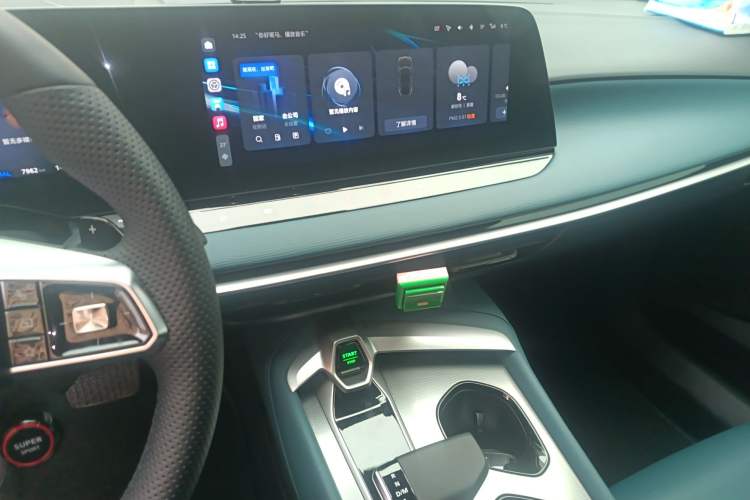 Used MG 7 2025 2.0T 405 AT Luxury Edition