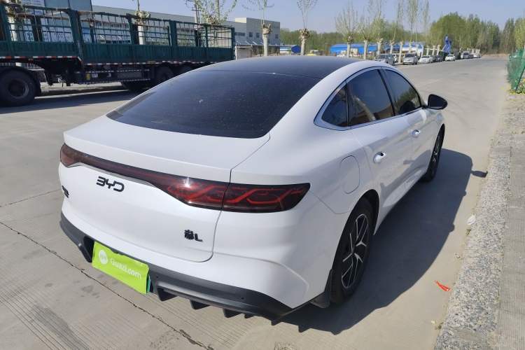 Used BYD Qin L 2024 DM-i 80KM Beyond Model Rear Right 45 Deg