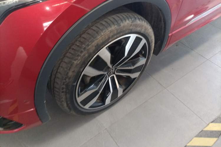 Used Volkswagen Tiguan X 2021 330TSI Two-Wheel-Drive Prestige Flagship Edition Left Front Wheel Hub