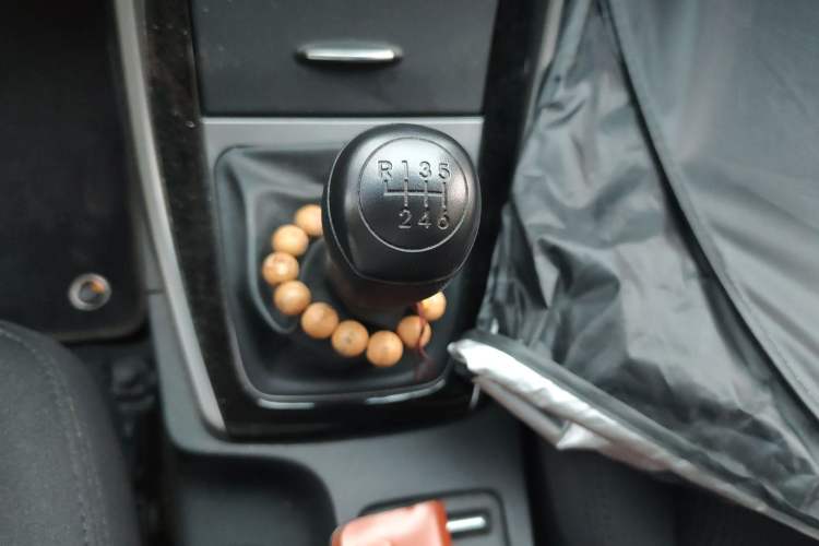 Used Hyundai Elantra (5th Generation / Langdong) 2016 1.6L Manual Luxury Model
