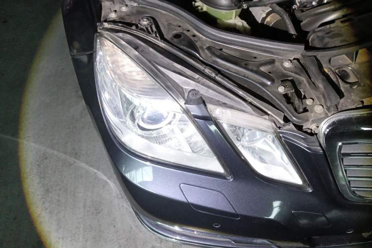 Used Mercedes-Benz E-Class 2011 E 200 L CGI Elegant Model