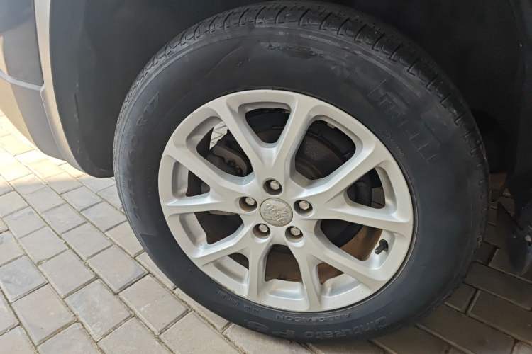 Used Jeep Cherokee 2016 2.4L Leading Smart Version