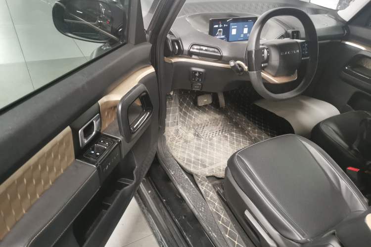 Used Baojun KiWi EV 2022 Artist Lite Edition Ternary Lithium Driver Seat