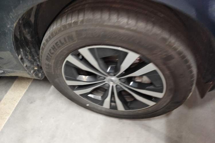 Used Volvo XC60 2024 B5 4x4 Smart Luxury Edition
