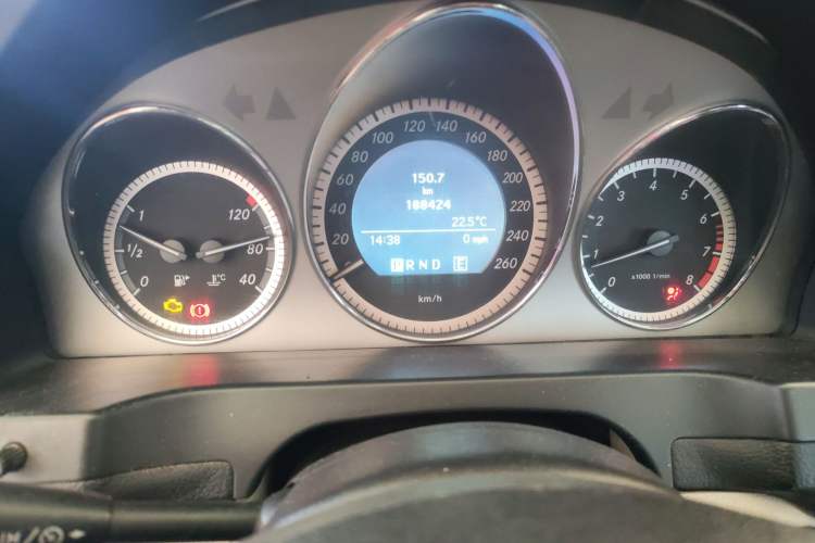 Used Mercedes-Benz C-Class 2010 C 200 CGI Fashion Model Instrument Cluster