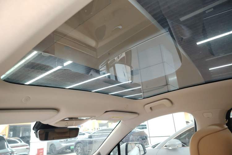 Used Hima AITO M5 2022 Extended-Range Four-Wheel Drive Ultimate Edition Headliner