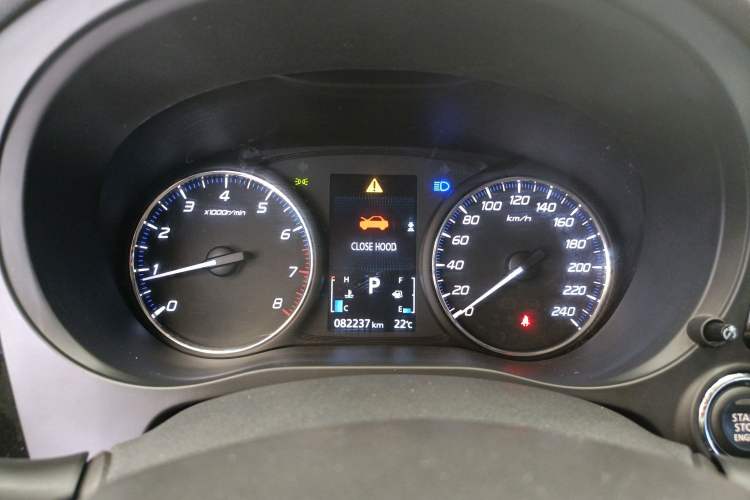 Used Mitsubishi Outlander 2019 2.0L Two-Wheel Drive Comfort Edition 5 Seats China VI Standard