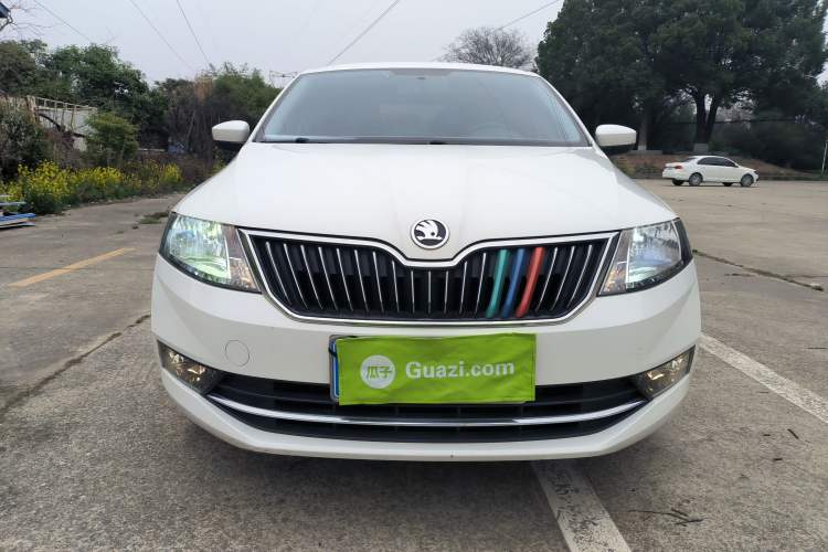 Used Skoda Rapid 2018 1.6L Manual Comfort Edition
