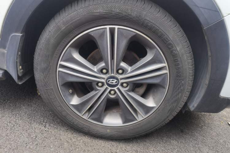 Used Hyundai ix25 2015 1.6L Automatic Two-Wheel Drive Smart GLS Trim
