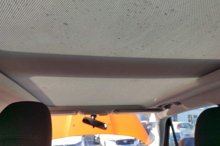 Used Jeep Renegade 2018 Connected Large Screen Version 180T Automatic High-Energy Edition
