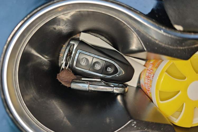 Used Zotye SR7 2016 1.5T Manual Cube Heart Edition China V Standard
