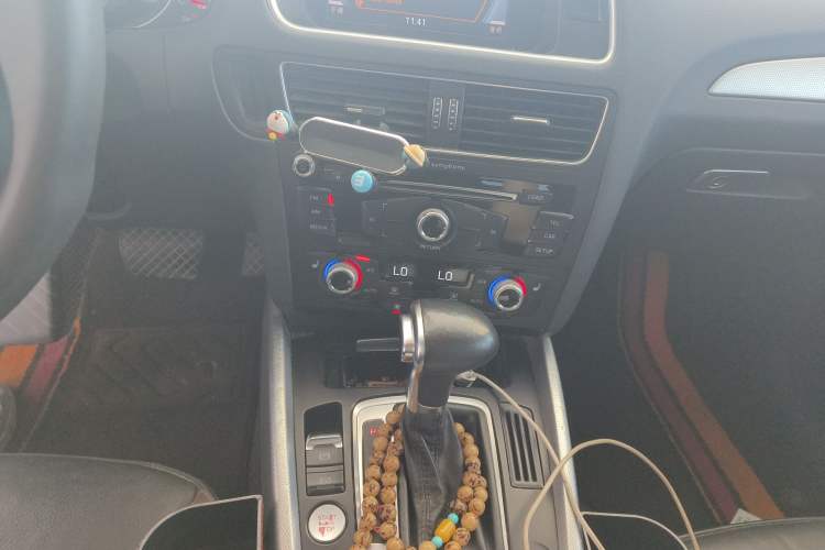 Used Audi Q5 2018 Collector's Edition 40 TFSI Technology Model
