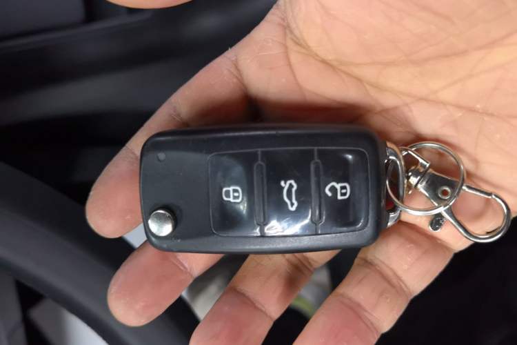 Used Volkswagen Tiguan 2016 300TSI Automatic Two-Wheel Drive Comfort Edition Vehicle Key