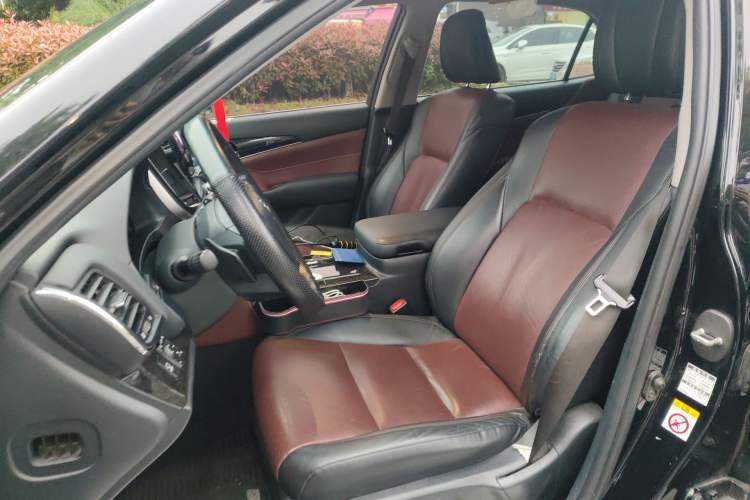 Used Toyota Crown 2018 2.0T Sport Edition Left Front Seat