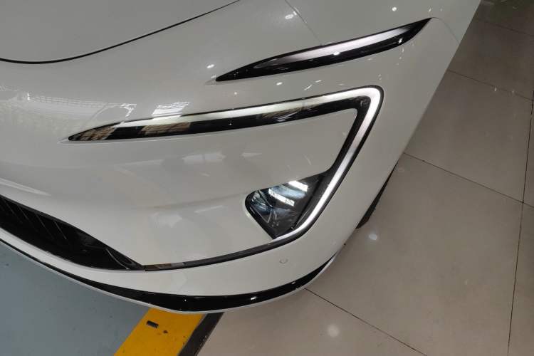 Used Avatr 12 2025 Max All-Electric Version Left Front Headlight