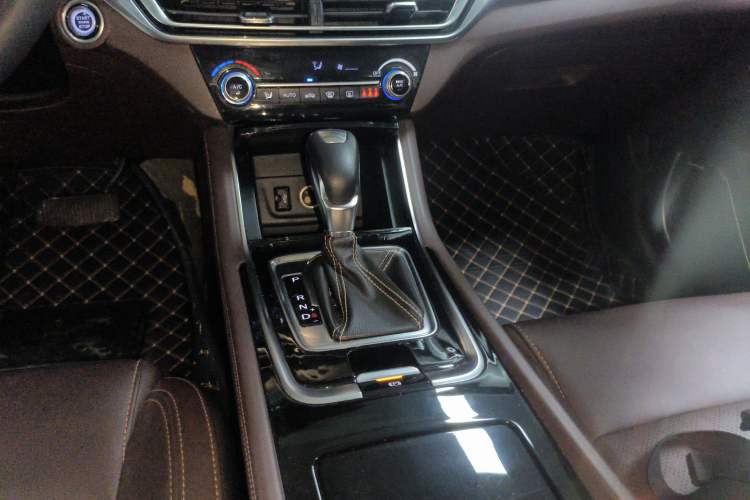 Used Changan Eado 2019 High-Energy Edition 1.6L GDI Automatic Zhenfeng Model China VI Standard