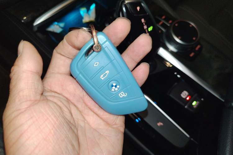 Used BMW 5 Series 2020 530Li Leading Model M Sport Package Vehicle Key