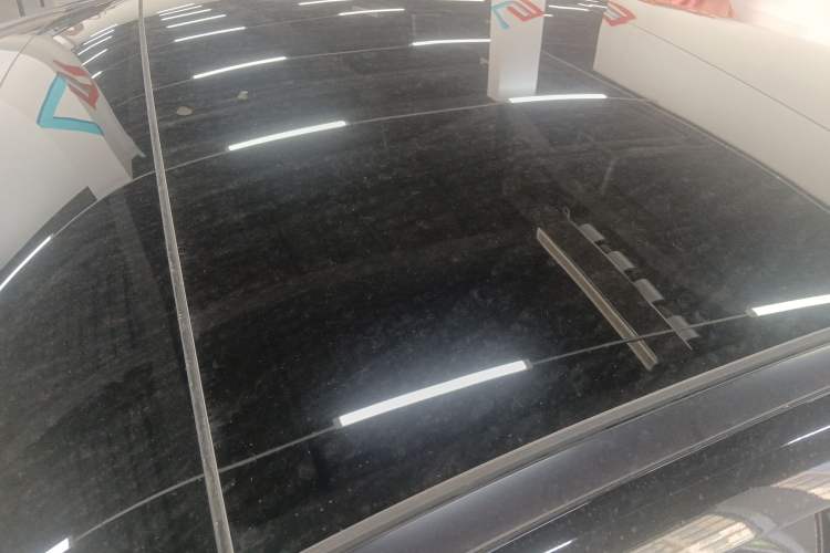 Used Mercedes-Benz E-Class New Energy 2024 E 350 e L Plug-in Hybrid Sedan Roof