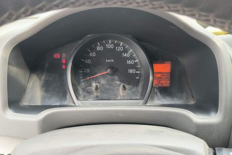 Used Nissan NV200 2014 1.6L CVT Luxury Model China IV Standard Instrument Cluster