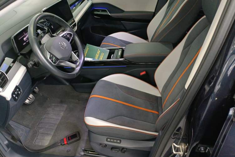 Used Volkswagen ID.6 CROZZ 2022 Long-Range PRO Edition