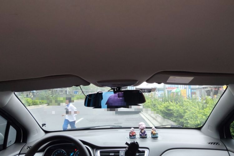 Used Chevrolet Lova RV 2016 1.5L Automatic Comfort Edition Headliner