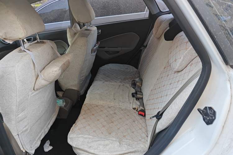 Used Ford Fiesta 2013 Sedan 1.5L Manual Fashion Edition Left Rear Seat