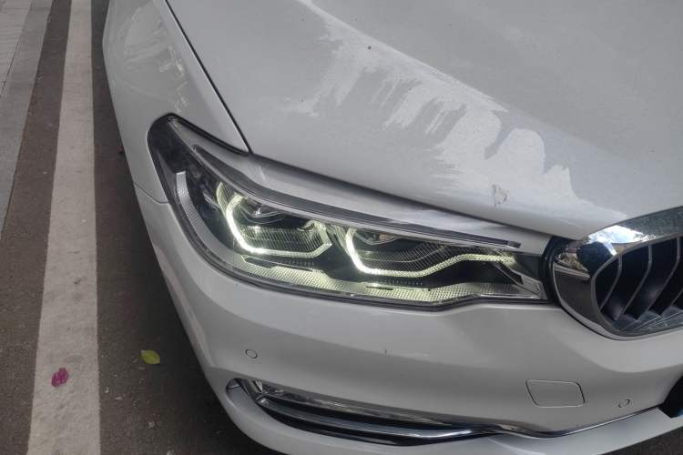 Used BMW 5 Series 2018 530Li Luxury Edition Premium Package
