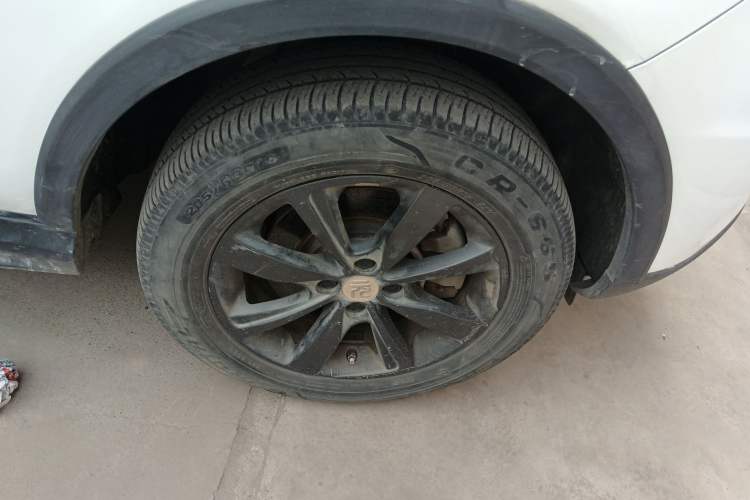 Used BYD Yuan New Energy 2018 EV360 Smart Connect Cool Edition
