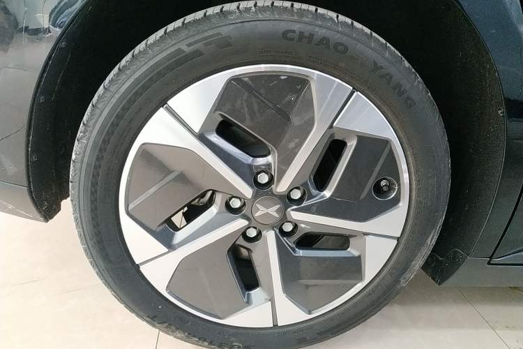 Used XPeng MONA M03 2024 620 with Ultra-Long Range
