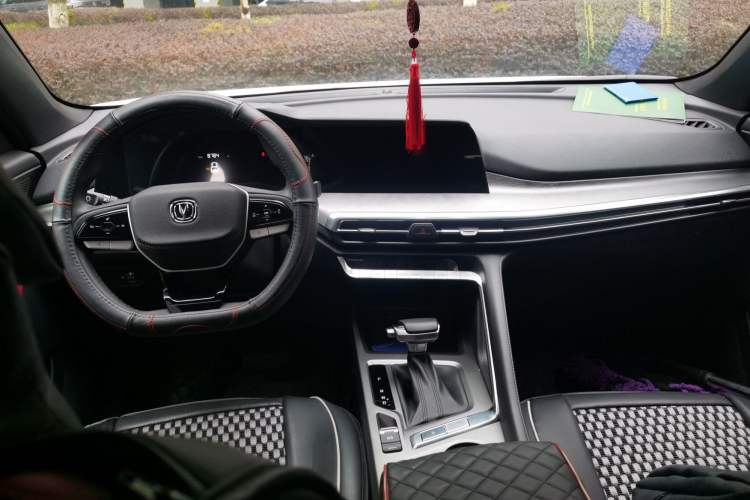 Used Changan CS35PLUS 2023 Enjoy Edition 1.4T DCT Luxury Model
