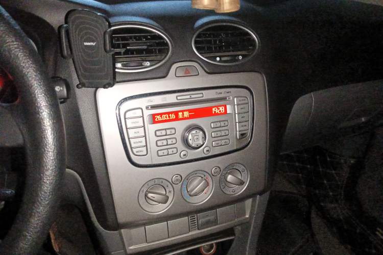 Used Ford Focus 2013 Hatchback Classic 1.8L Manual Base Model