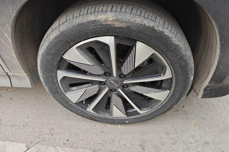 Used BYD Song PLUS New Energy 2025 EV 520km Premium Version Exterior 7