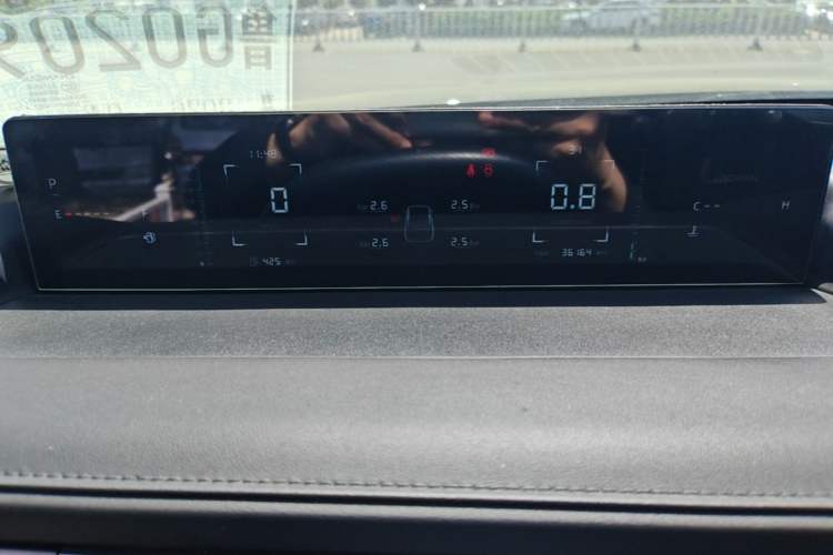 Used CHANGAN Eado DD 2023 Blue Whale NE 1.5T GDI DCT Luxury Edition Instrument Cluster