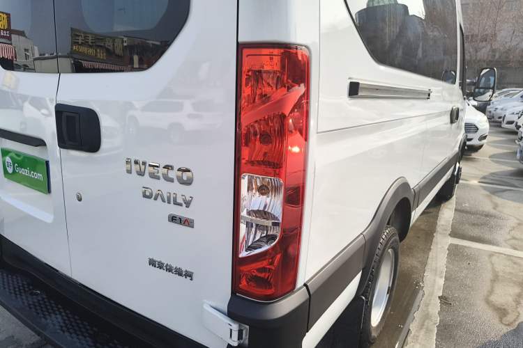 Used Iveco Eurocargo 2020 2.3T Manual Super Rui Long Wheelbase Short Overhang High Roof High Performance F1A