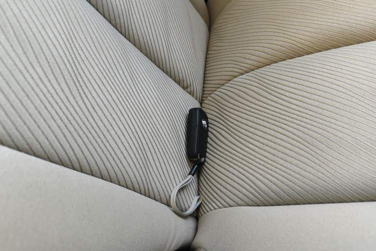 Used Buick GL8 2015 2.4L Luxury Business Premium Edition
